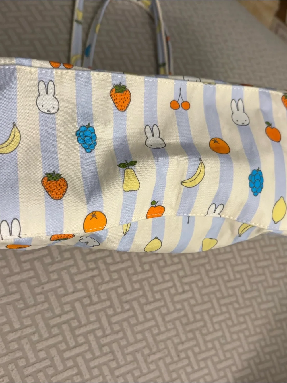 Miffy Baggu MEDIUM bowler bag